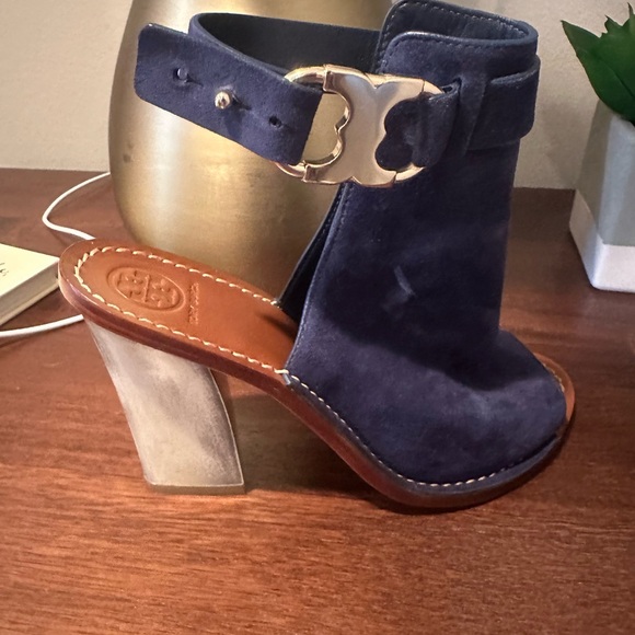 Tory Burch Gemini Link 110mm Open-Toe Navy Suede Sandal Booties